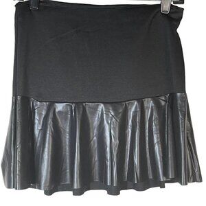 mezzanine skirt black fit flare polyester blend made in USA medium READ new